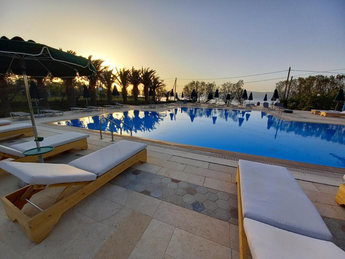 Hotel Bella Vista Митимна Экстерьер фото