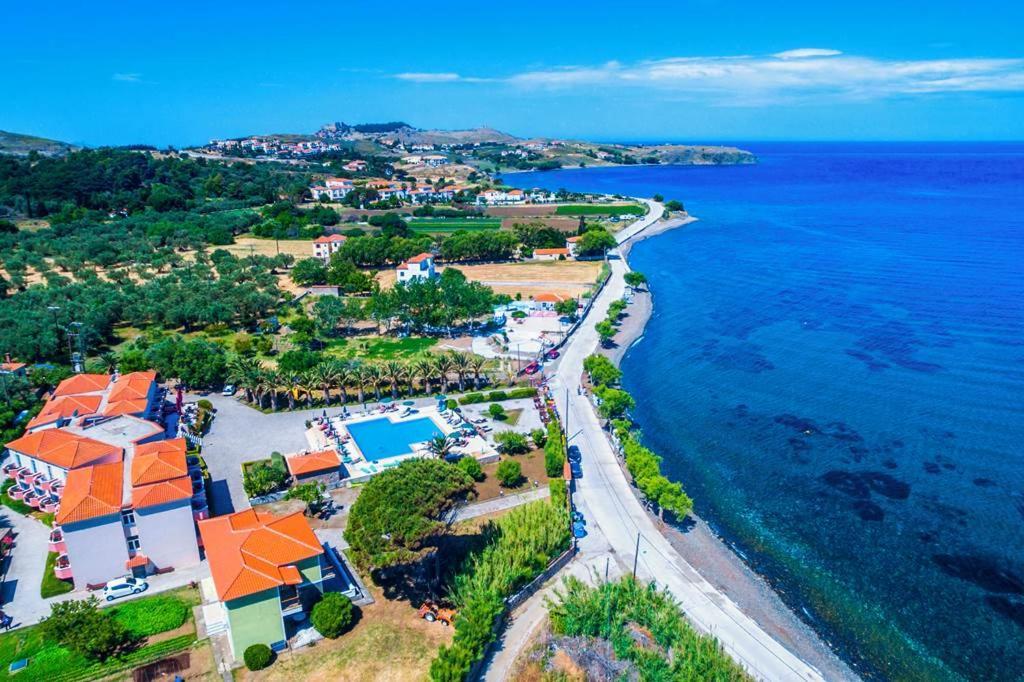 Hotel Bella Vista Митимна Экстерьер фото