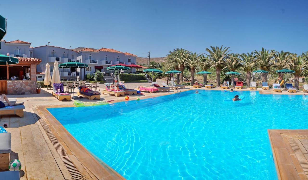 Hotel Bella Vista Митимна Экстерьер фото