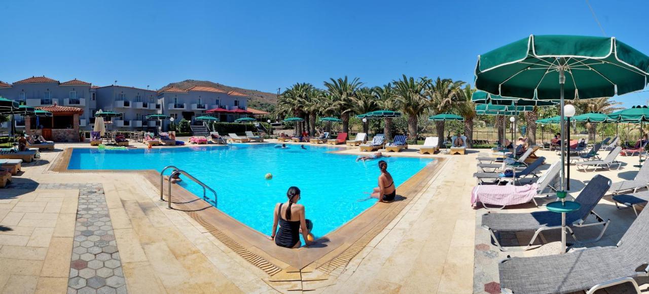 Hotel Bella Vista Митимна Экстерьер фото