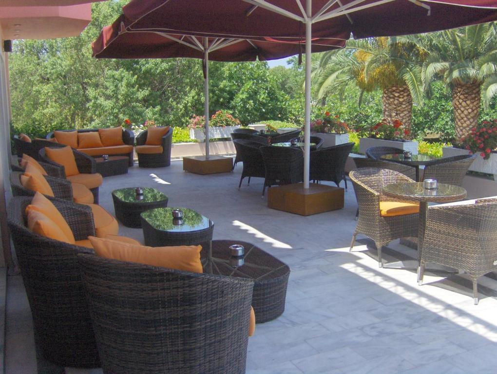 Hotel Bella Vista Митимна Экстерьер фото