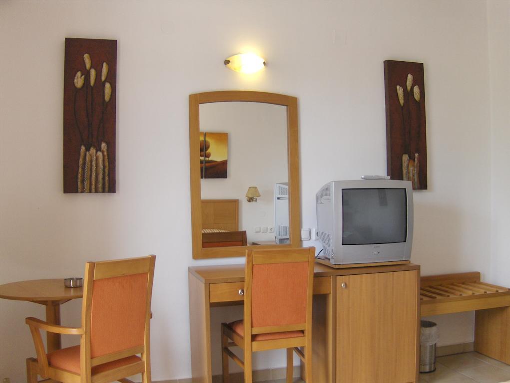 Hotel Bella Vista Митимна Номер фото